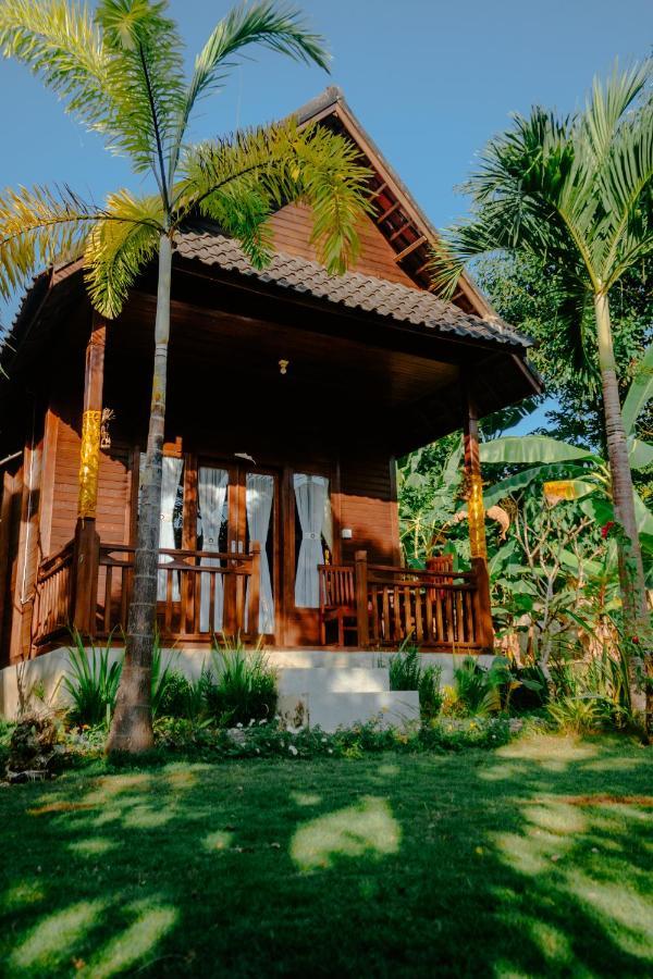 Kurnia Guest House & Spa Toyapakeh Luaran gambar