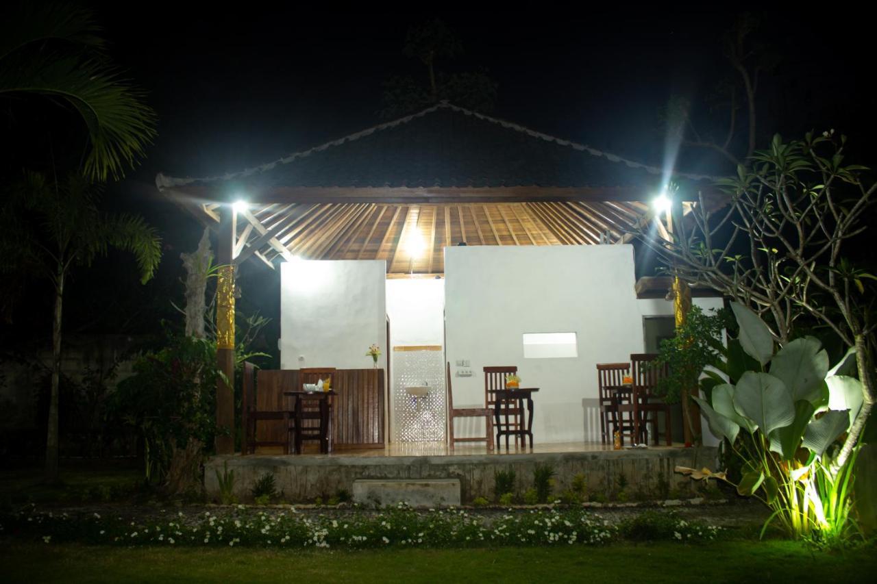 Kurnia Guest House & Spa Toyapakeh Luaran gambar